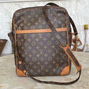 Authentic Louis Vuitton Monogram Danube GM Unisex Shoulder Crossbody Bag